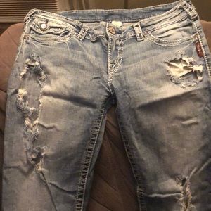 Don’t wear ripped jeans anymore